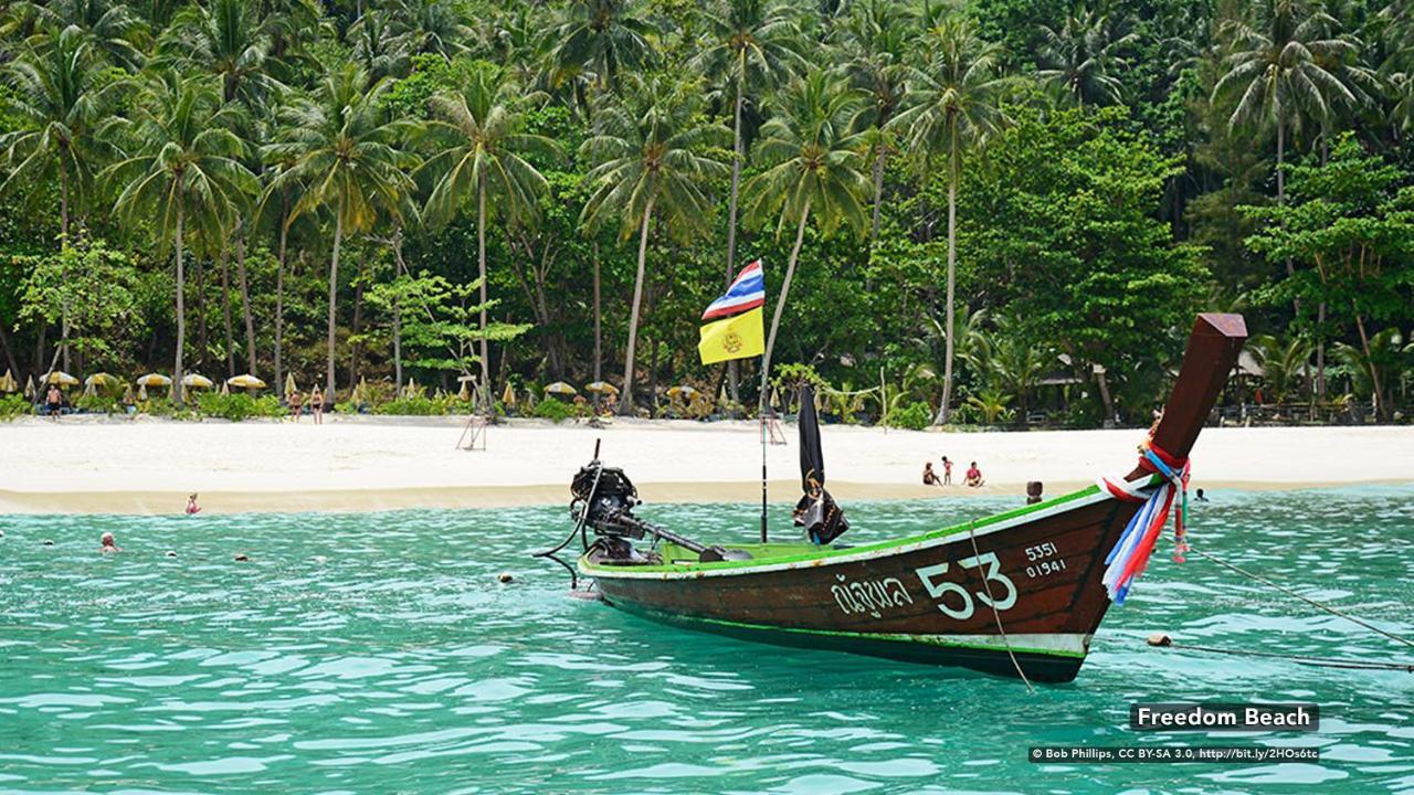 Zen Rooms Rat-U-Thid 200 Phi Road Patong Exterior photo